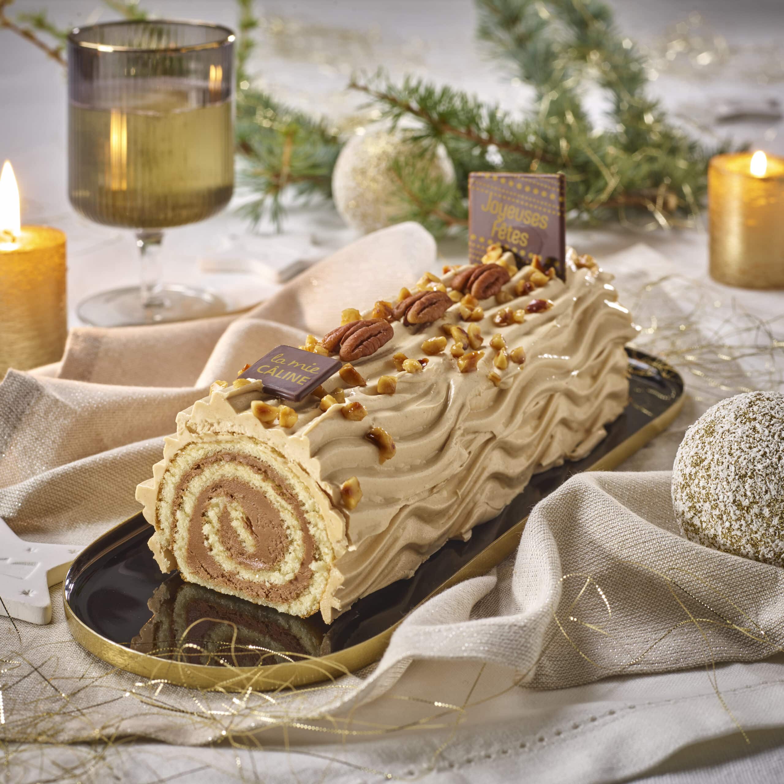 COMPO-CARRE-BUCHE-PRALINE